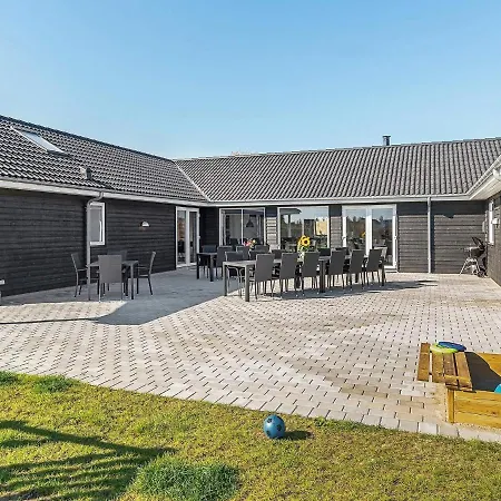 24 Person In Hasselberg