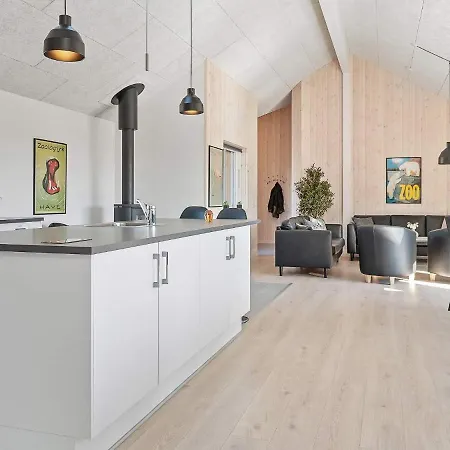 24 Person In Hasselberg 別荘 *