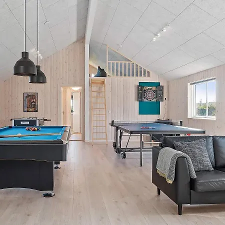 24 Person In Hasselberg * カッペルン